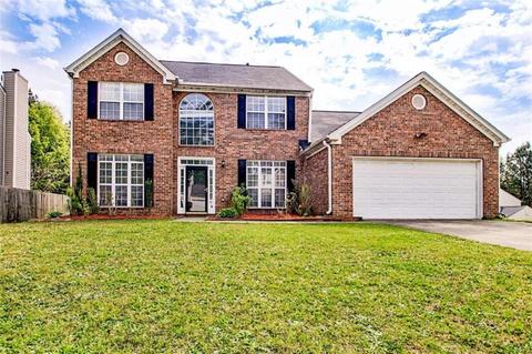 5714 Old Carriage Dr, Atlanta, GA 30349