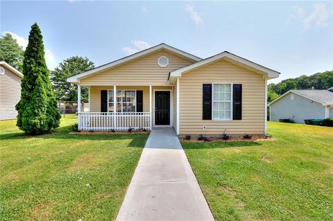 130 Dove Lndg, Social Circle, GA 30025