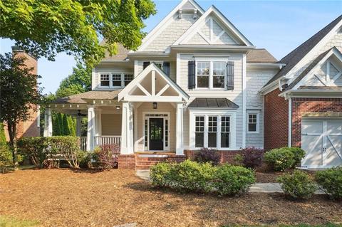 6089 Grand Loop Rd, Sugar Hill, GA 30518