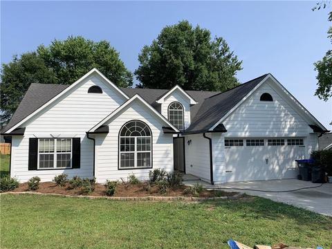 2760 Avalon Meadows Ln, Lawrenceville, GA 30044