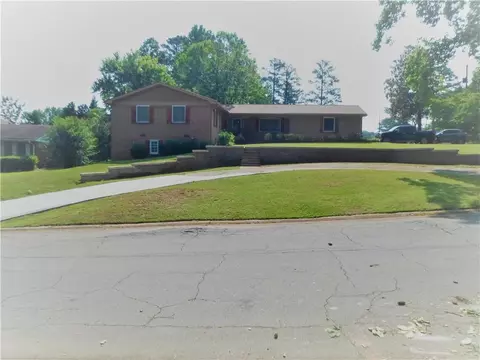 2866 Leisure Woods Ln, Decatur, GA 30034