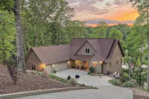 382 Forked Leaf Rd, Cleveland, GA 30528