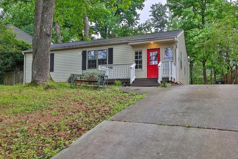 1968 Mendenhall St, Chamblee, GA 30341