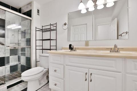 1968 Mendenhall St, Chamblee, GA 30341 photo 12