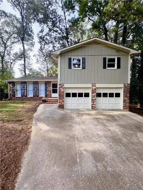 3355 Hill Dr, Duluth, GA 30096