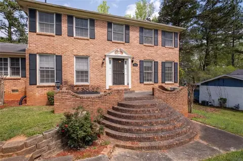 3952 Veracruz Dr, Decatur, GA 30034
