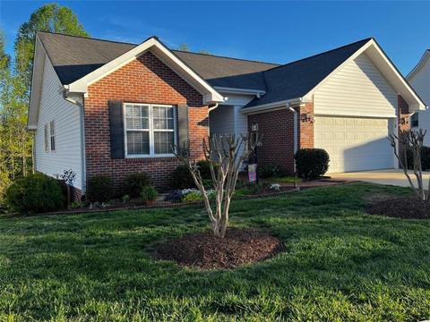 605 Alston Ln, Cornelia, GA 30531