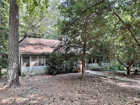 373 Covered Bridge Rd, Covington, GA 30016