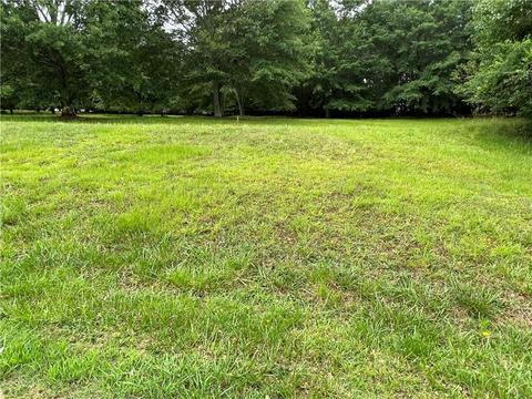 132 Sharon Trl, Suwanee, GA 30024