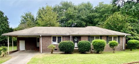 420 Annie P Henderson Dr, Social Circle, GA 30025