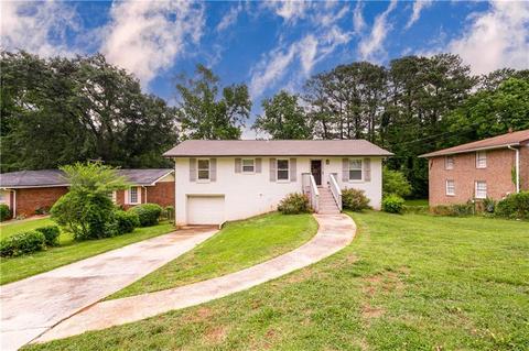 2200 Rollingview Dr, Decatur, GA 30032