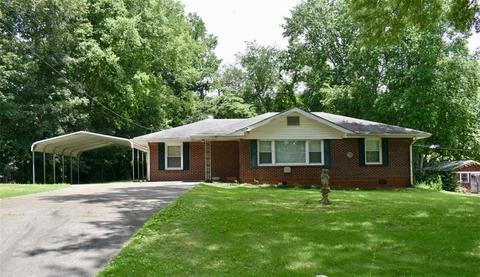 5857 Pinecrest Rd, Austell, GA 30168