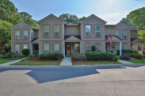 602 Masons Creek Cir, Sandy Springs, GA 30350