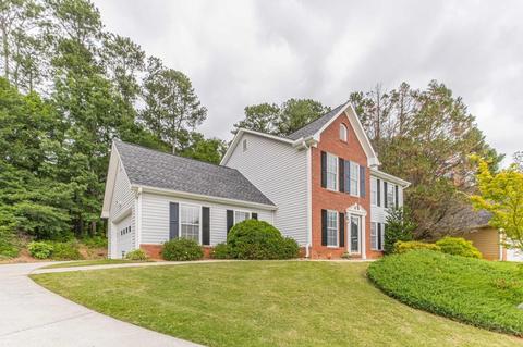 3450 Coles Creek Dr, Buford, GA 30519