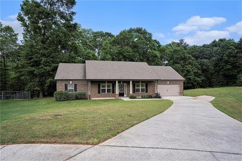 127 Elmwood Dr, Hampton, GA 30228 photo 2