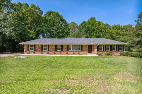 305 Old Airport Rd, Commerce, GA 30530