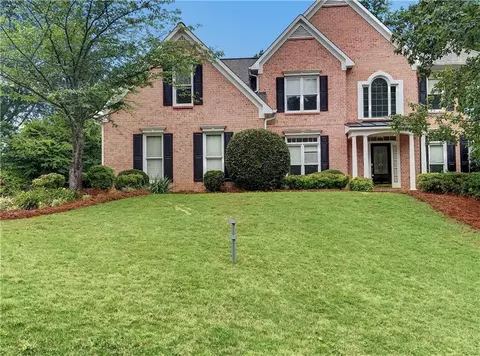 155 Helmswood Cir SW, Marietta, GA 30064