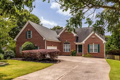 8460 Meadowgrove Ln, Gainesville, GA 30506
