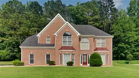 3862 E Saddle Ridge Dr, Lithonia, GA 30038