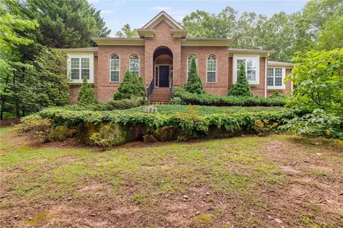 124 Edgewater Dr, Temple, GA 30179