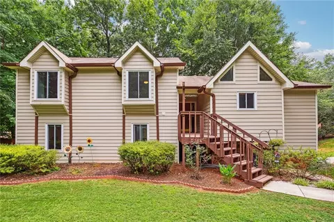 2770 Pine Cone Ln, Duluth, GA 30096
