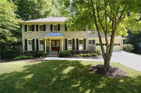 4840 Olde Village Ct, Dunwoody, GA 30338