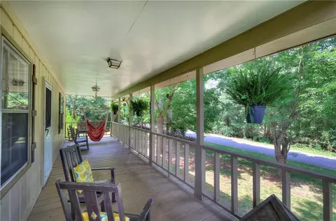 12 Elizabeth Rd SW, Euharlee, GA 30120