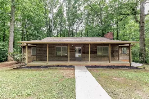 694 White Oak Dr, Jasper, GA 30143