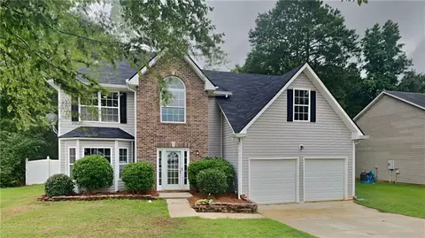 435 Grier Dr, Locust Grove, GA 30248