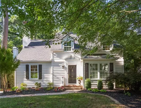 896 Beaverbrook Dr NW, Atlanta, GA 30318