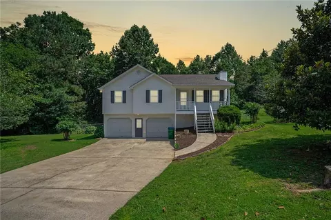 185 Hobson Dr, Jasper, GA 30143