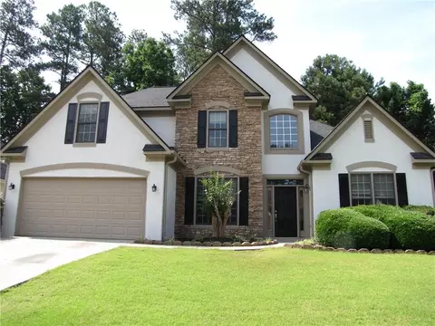 96 Towne Park Dr, Lawrenceville, GA 30044