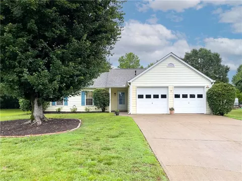 602 Braddock Ct, Woodstock, GA 30189