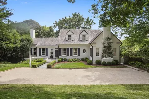 350 Peachtree Battle Ave NW, Atlanta, GA 30305
