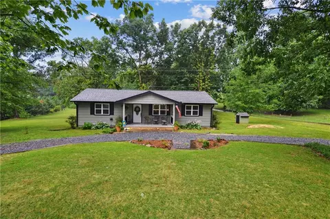 483 Parker Rd, Ellijay, GA 30536
