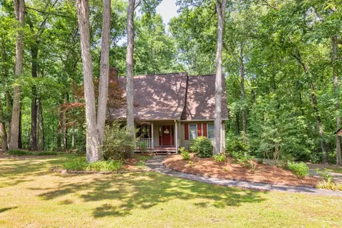 2720 Quillians Dr, Gainesville, GA 30506