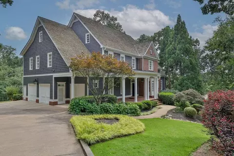 700 Owens Lk, Milton, GA 30004
