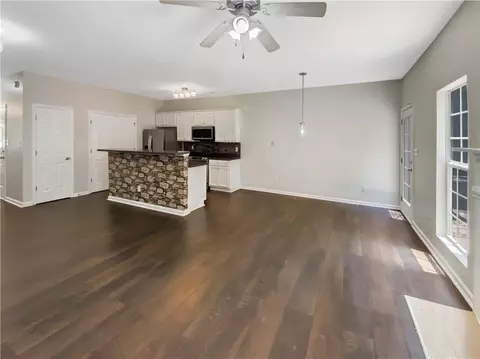 1731 Fielding Way, Hampton, GA 30228 photo 6
