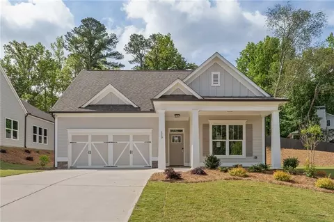 131 Spaulding Ln, Woodstock, GA 30188