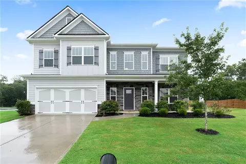82 Twelve Oaks Dr SE, Cartersville, GA 30120