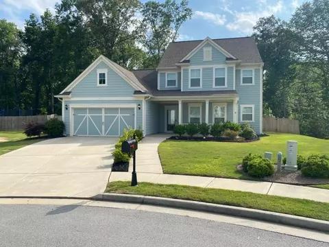 6638 Stag Leap Ln, Hoschton, GA 30548