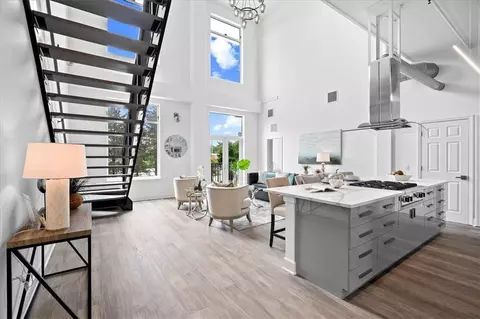 3820 Roswell Rd NE #306, Atlanta, GA 30342