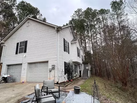 185 N Springs Dr, Acworth, GA 30101