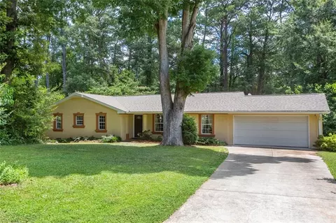 3243 Bolissa Dr, Atlanta, GA 30340