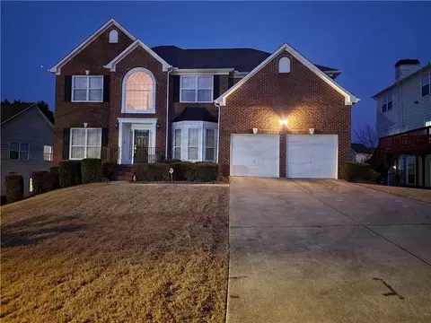 438 Martin Glen Ct, Lawrenceville, GA 30045