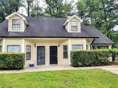 6700 Lakewood Dr, Douglasville, GA 30135