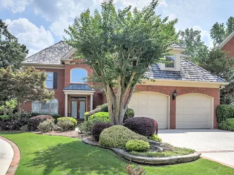3100 Brookside Dr, Roswell, GA 30076
