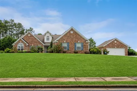 3322 Flat Stone Ct, Conyers, GA 30094