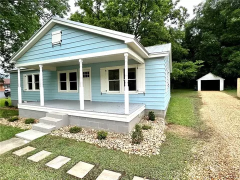 430 Elm St, Calhoun, GA 30701
