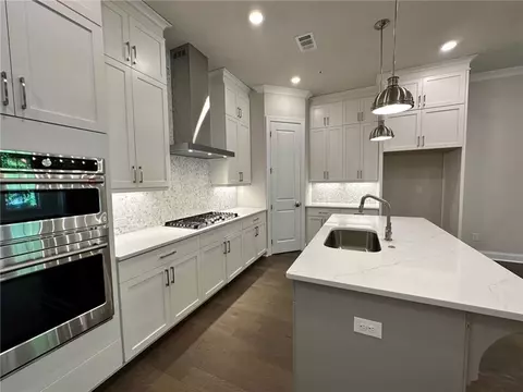 128 Everley Walk #12, Alpharetta, GA 30009